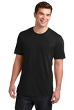 District ® Very Important Tee ® with Pocket - Black - XS