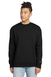 New Era® Heritage Fleece Pocket Crew - Black - XS