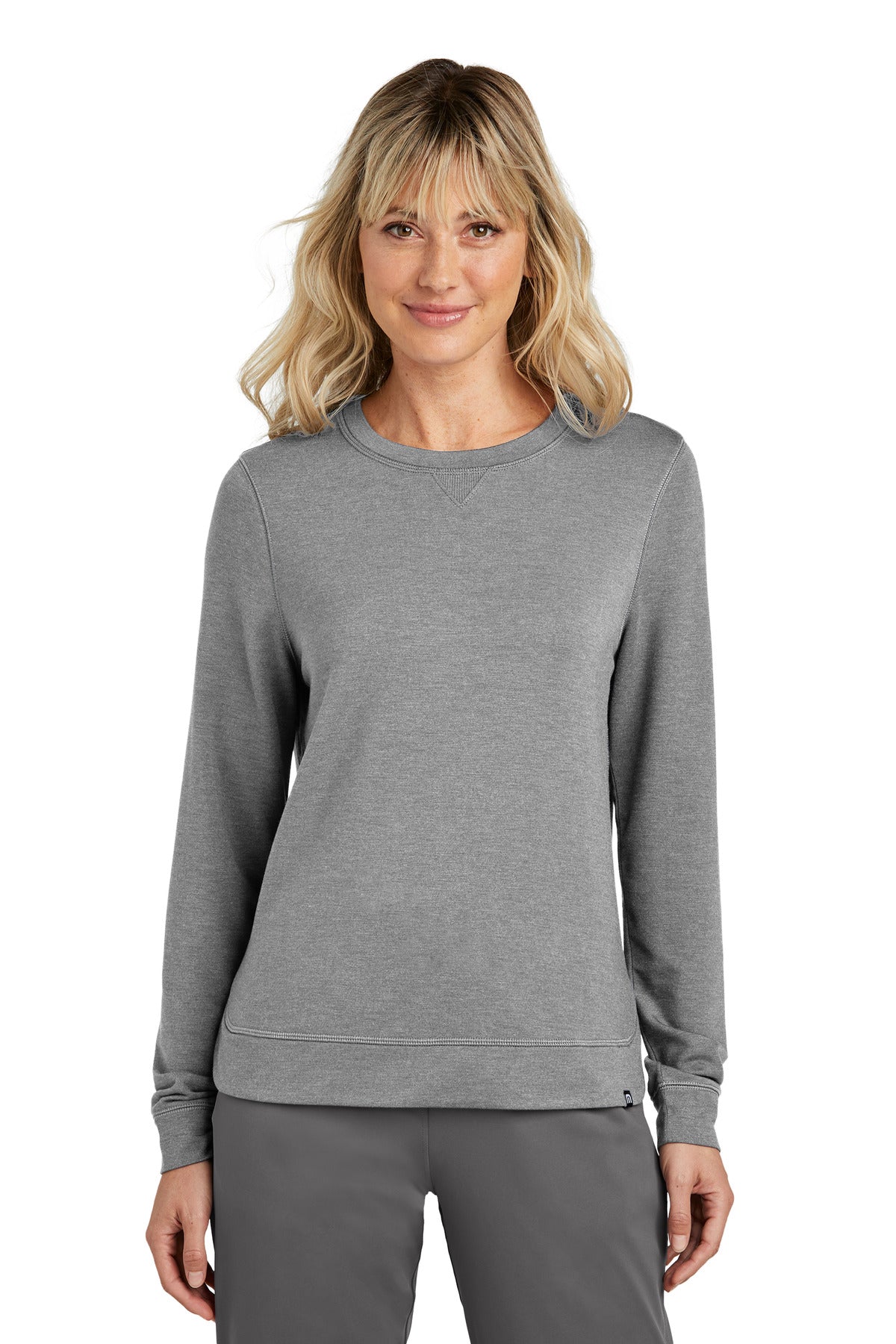 TravisMathew Women's Long Weekend Crew - Light Grey Heather - S